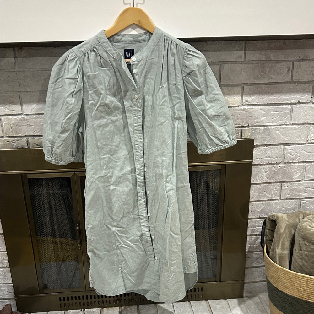 GAP Light Green Puff Sleeve Dress